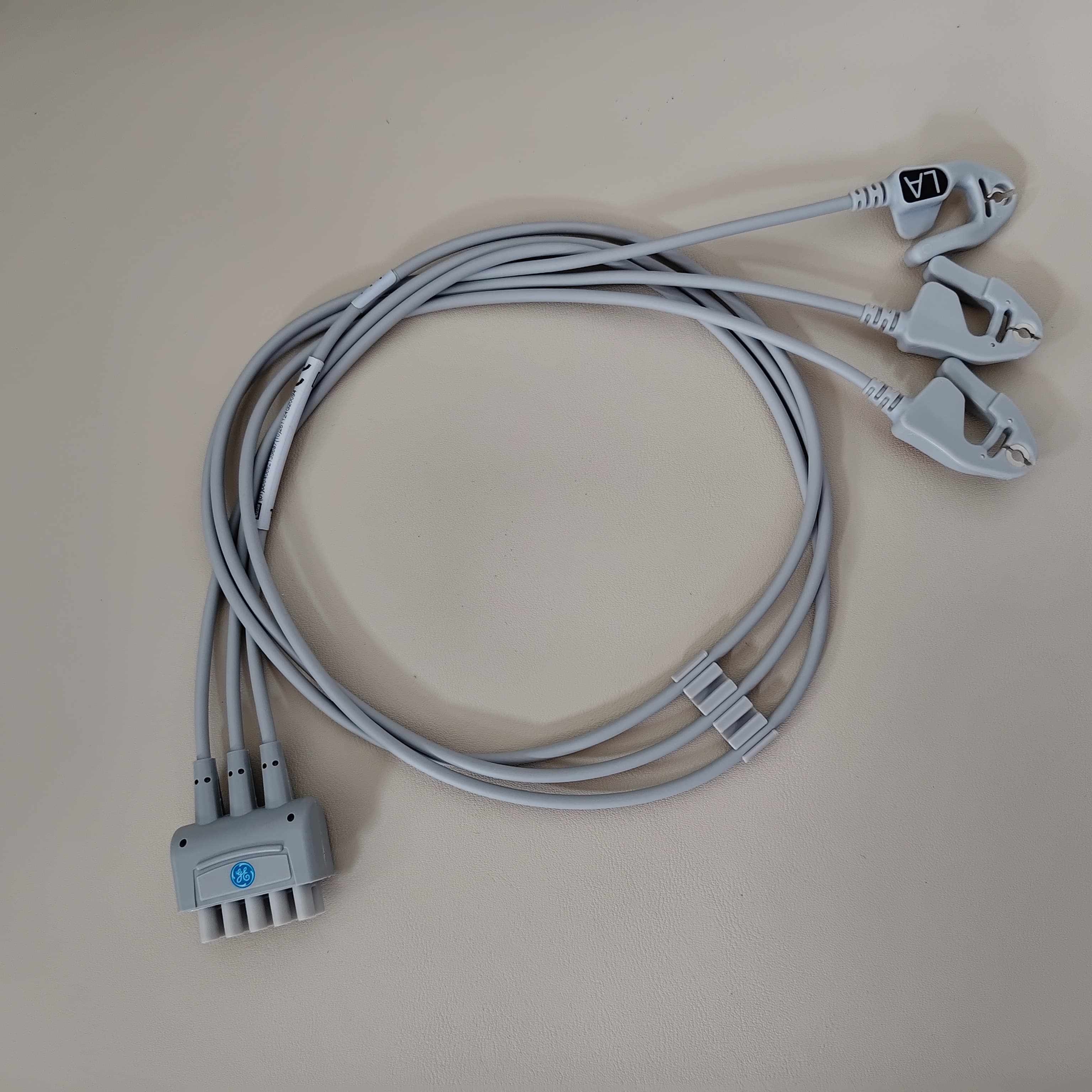 GE OEM 2106390-001 3-Lead ECG Leadwire Set | AHA Standard (White RA / Red LL / Black LA) | Adult Grabber Clip, Non-Split, 74cm | Compatible with Carescape / Dash / Solar Monitors